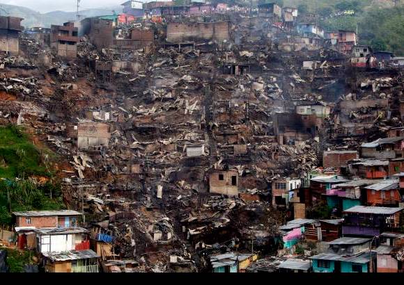 Jaime P&#233;rez - El barrio Altos de la Virgen est&#225; ubicado en la comuna 13.