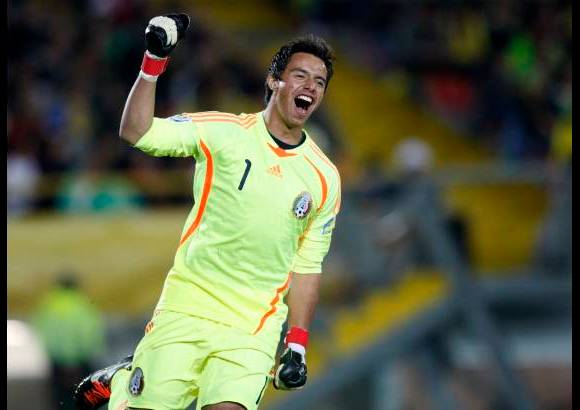Reuters - M&#233;xico celebra el tercer lugar de su selecci&#243;n en el Mundial juvenil.