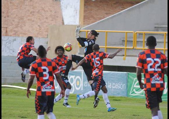 COLPRENSA - Chic&#243; 3 - 0 Tolima