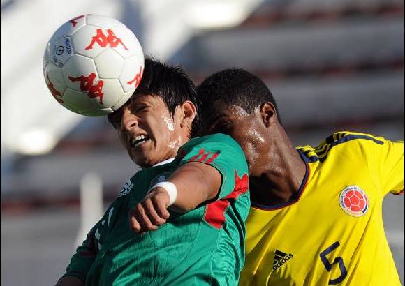 AFP - El partido se disput&#243; en el estadio Mayol.