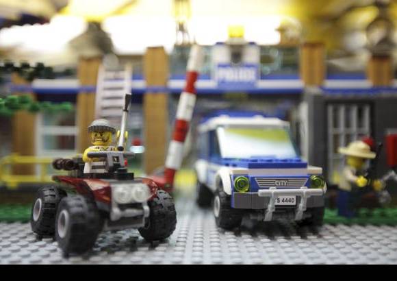Foto Bloomberg - Lego produce por temas. Hay de granja, de películas y hasta para adultos.