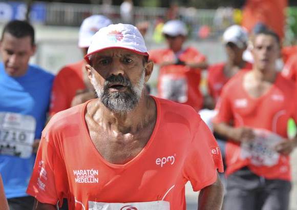 Esteban Jaramillo y Sebasti&#225;n Salazar - M&#225;s de 10 mil competidores se dieron cita en esta hist&#243;rica cita deportiva que se corr&#237;a en las modalidades de 5, 10, 21 y 42 kil&#243;metros.