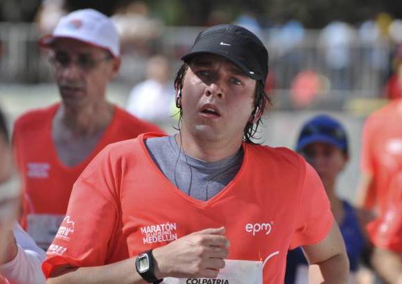 Esteban Jaramillo y Sebasti&#225;n Salazar - M&#225;s de 10 mil competidores se dieron cita en esta hist&#243;rica cita deportiva que se corr&#237;a en las modalidades de 5, 10, 21 y 42 kil&#243;metros.