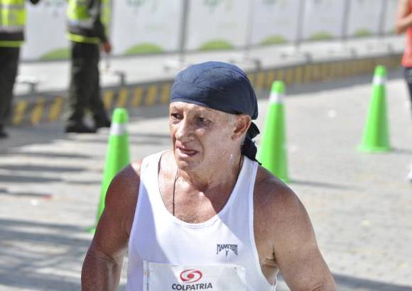 Esteban Jaramillo y Sebasti&#225;n Salazar - M&#225;s de 10 mil competidores se dieron cita en esta hist&#243;rica cita deportiva que se corr&#237;a en las modalidades de 5, 10, 21 y 42 kil&#243;metros.