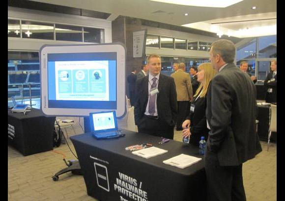 - Los socios de Panasonic presentaron, a su vez, las aplicaciones y desarrollos que han creado para la tableta.