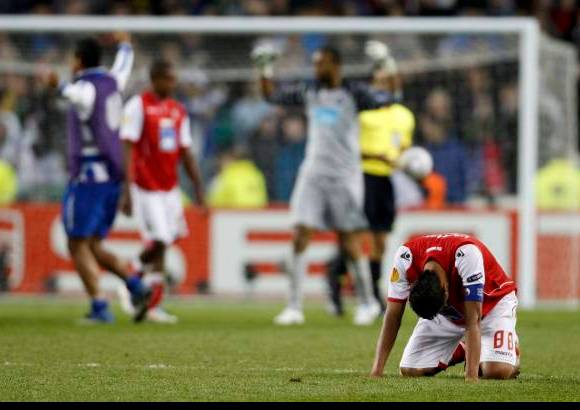 Reuters - Al final siempre celebra uno y se lamenta otro.