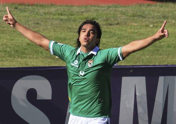REUTERS - El delantero boliviano Marcelo Martins puso en ventaja a su selecci&#243;n con un cabezazo a los 25 minutos y puso a so&#241;ar a su pa&#237;s.