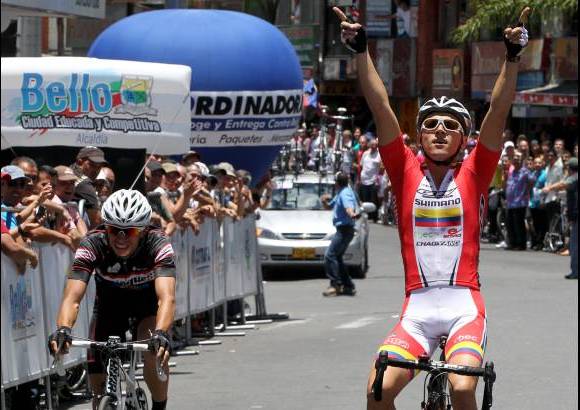 Foto Jaime Pérez - El ganador de la etapa fue Wbeimar Roldán.