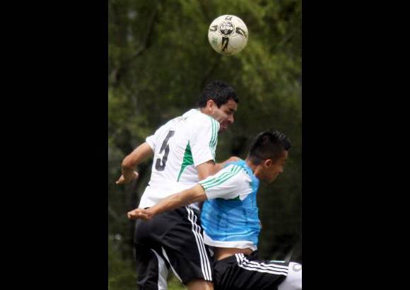 Foto Julio César Herrera - El Juego aéreo fue ensayado en la última práctica del verde en Guarne para buscar el cero atrás.