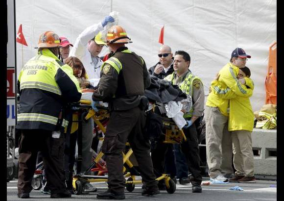 AP - El presidente de Estados Unidos, Barack Obama, ordenó a su gobierno dar ayuda a las autoridades de Boston para investigar la causa del incidente