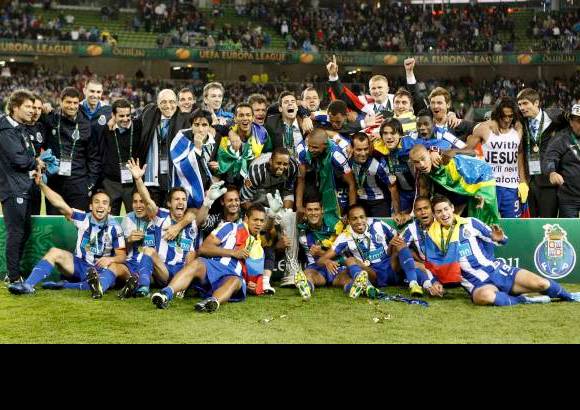 Reuters - Porto se quedó con el título del segundo torneo de clubes más importante del Viejo Continente.