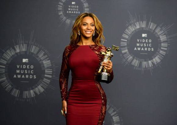 AP - Ganadores en principales categor&#237;as, premio Michael Jackson Video de Vanguardia: Beyonce.