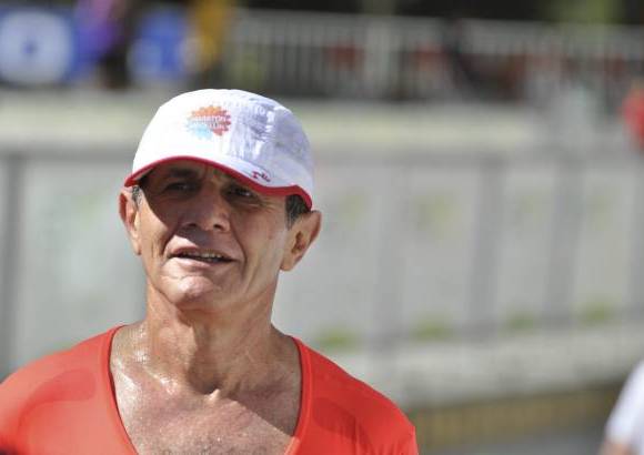 Esteban Jaramillo y Sebasti&#225;n Salazar - M&#225;s de 10 mil competidores se dieron cita en esta hist&#243;rica cita deportiva que se corr&#237;a en las modalidades de 5, 10, 21 y 42 kil&#243;metros.