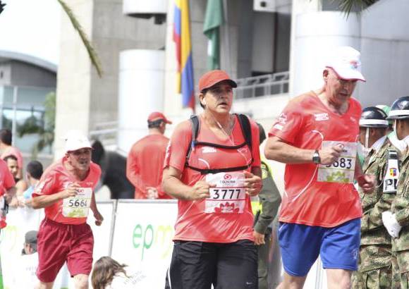 Esteban Jaramillo y Sebastián Salazar - Más de 10 mil competidores se dieron cita en esta histórica cita deportiva que se corría en las modalidades de 5, 10, 21 y 42 kilómetros.