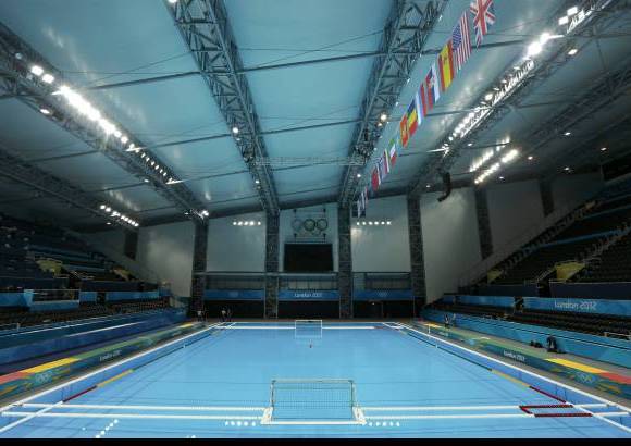 Reuters - Al lado de la cancha de waterpolo queda el Centro Acu&#225;tico.