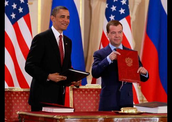 AP - En una breve alocuci&#243;n tras la firma, el presidente estadounidense, Barack Obama, indic&#243; que con este acuerdo E.U. y Rusia ponen fin a la &quot;separaci&#243;n&quot; que padeci&#243; la relaci&#243;n bilateral en los &#250;ltimos a&#241;os.
