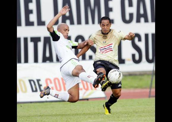 Pablo Montoya - Itag&#252;&#237; sum&#243; un punto fruto del empate por 1-1 con el Chic&#243; en Ditaires. Envigado, Nacional y Medell&#237;n sumaron de a tres unidades cada uno gracias a sus respectivas victorias en la tercera fecha de la Liga Postob&#243;n II-2011.