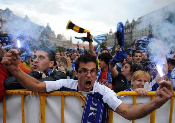 AP - Fiesta en Oporto, Portugal.