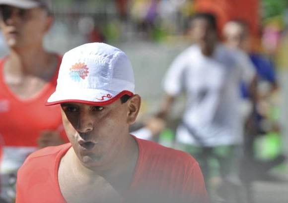 Esteban Jaramillo y Sebasti&#225;n Salazar - M&#225;s de 10 mil competidores se dieron cita en esta hist&#243;rica cita deportiva que se corr&#237;a en las modalidades de 5, 10, 21 y 42 kil&#243;metros.