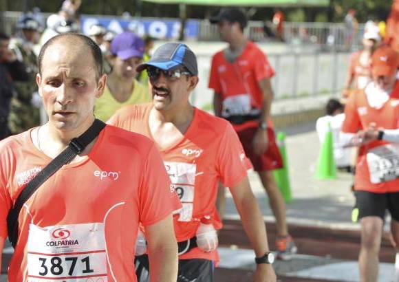 Esteban Jaramillo y Sebasti&#225;n Salazar - M&#225;s de 10 mil competidores se dieron cita en esta hist&#243;rica cita deportiva que se corr&#237;a en las modalidades de 5, 10, 21 y 42 kil&#243;metros.