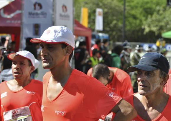 Esteban Jaramillo y Sebasti&#225;n Salazar - M&#225;s de 10 mil competidores se dieron cita en esta hist&#243;rica cita deportiva que se corr&#237;a en las modalidades de 5, 10, 21 y 42 kil&#243;metros.