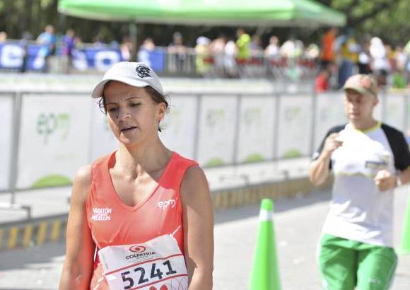 Esteban Jaramillo y Sebasti&#225;n Salazar - M&#225;s de 10 mil competidores se dieron cita en esta hist&#243;rica cita deportiva que se corr&#237;a en las modalidades de 5, 10, 21 y 42 kil&#243;metros.