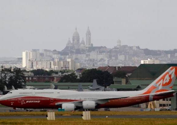 Reuters - La aerolínea alemana Lufthansa será la primera compañía que recibirá el nuevo modelo a principios de 2012.