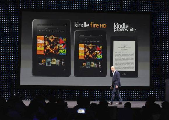 Reuters - Estos modelos, llamados Kindle Fire HD, con un sensor que reduce el brillo y produce un mejor contraste, incorporan un procesador m&#225;s veloz y obtienen una mayor velocidad del wifi gracias a sus dos antenas que reducen las interferencias de la se&#241;al.
