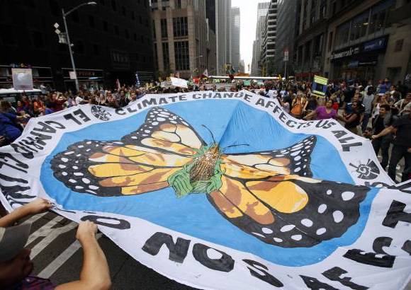 AP - Medell&#237;n, Bogot&#225;, Nueva York, Londres, Par&#237;s, Berl&#237;n, Nueva Delhi, Melbourne, Estambul, Lagos, Johannesburgo y R&#237;o de Janeiro, fueron algunas de las ciudades que marcharon contra el cambio clim&#225;tico.