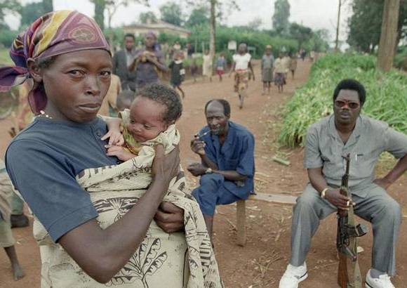 Reuters - El genocidio y conflicto civil provoc&#243; el exilio de dos millones de ruandeses en el entonces Zaire y 480.000 en Tanzania.