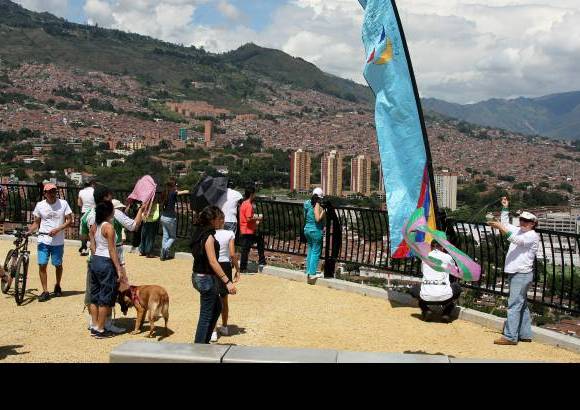 Juan Antonio S&#225;nchez - Medell&#237;n ya cuenta con un nuevo espacio verde, l&#250;dico y amigable con el medio ambiente, para hacer deporte o maravillarse con la ciudad.