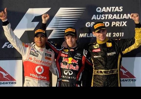 AP - Los sitiales de honor en el Gran Premio de Australia fueron para: El alem&#225;n Sebastian Vettel de RBR-Renault; el ingl&#233;s Lewis Hamilton de McLaren-Mercedes y el ruso Vitaly Petrov de Renault.