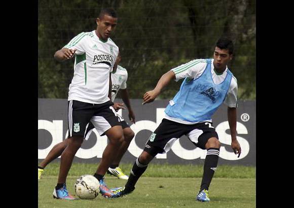 Foto Julio César Herrera - Macnelly Torres tiene la misión de darle este sábado la primera victoria al verde en el rentado y lo hará con Fernando Uribe.