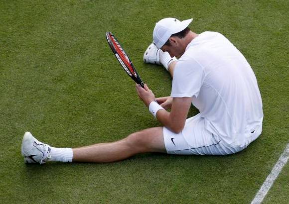 Reuters - Isner y Mahut jugaron m&#225;s games que esos tan s&#243;lo en su quinto set, y a&#250;n no determinan al vencedor, aunque el estadounidense estuvo cerca: tuvo cuatro match points, cuatro oportunidades de dar fin al encuentro, pero Mahut los salv&#243; todos.