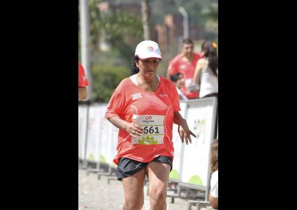 Esteban Jaramillo y Sebasti&#225;n Salazar - M&#225;s de 10 mil competidores se dieron cita en esta hist&#243;rica cita deportiva que se corr&#237;a en las modalidades de 5, 10, 21 y 42 kil&#243;metros.