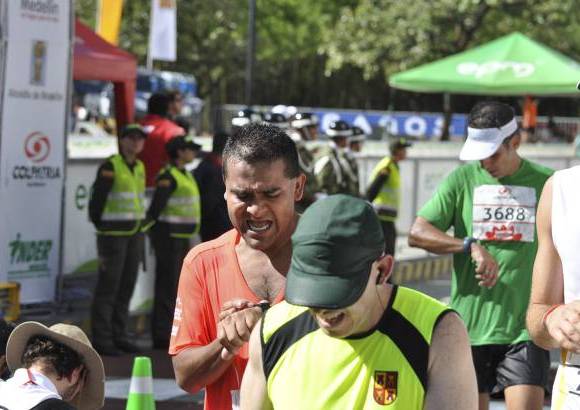 Esteban Jaramillo y Sebasti&#225;n Salazar - M&#225;s de 10 mil competidores se dieron cita en esta hist&#243;rica cita deportiva que se corr&#237;a en las modalidades de 5, 10, 21 y 42 kil&#243;metros.