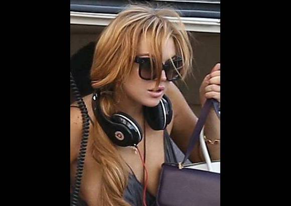- Lohan se encuentra bajo libertad condicional debido a sus problemas de adicci&#243;n.