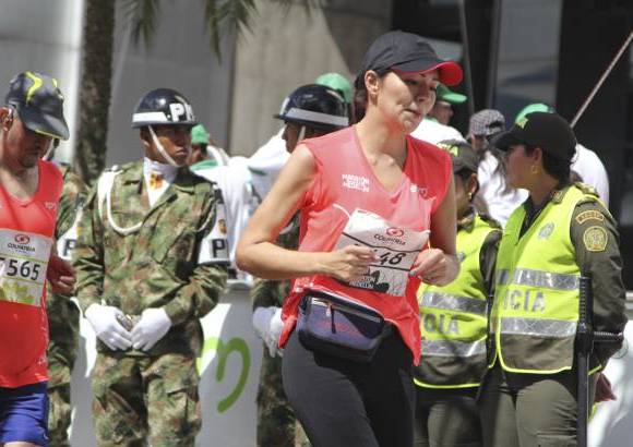 Esteban Jaramillo y Sebastián Salazar - Más de 10 mil competidores se dieron cita en esta histórica cita deportiva que se corría en las modalidades de 5, 10, 21 y 42 kilómetros.