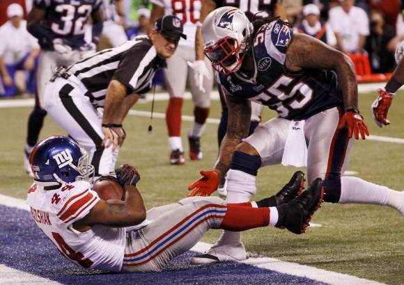 Reuters - Fue una reedici&#243;n del partido por el campeonato de 2008, cuando Manning condujo a Nueva York a un triunfo sobre Nueva Inglaterra para arruinar la temporada perfecta de los Patriots.