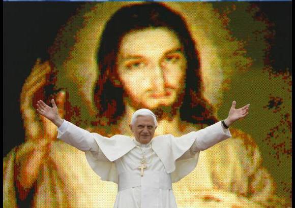 Reuters - Benedicto fue el Papa n&#250;mero 265 y su elecci&#243;n fue una de las m&#225;s r&#225;pidas. Se le escogi&#243; en poco menos de 24 horas y tras s&#243;lo cuatro votaciones.