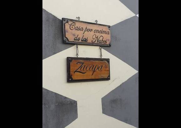 Mark Tomaras - Ron Zacapa es ícono de Guatemala para el mundo. Se elabora a 2.300 metros sobre el nivel del mar, en la Casa por encima de las nubes, en Quetzaltenango.