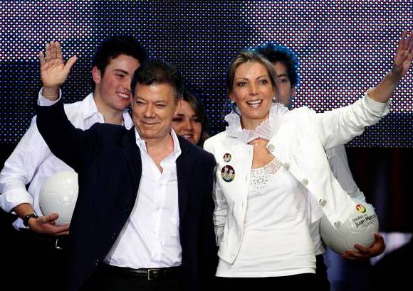 Reuters - Santos hizo una invitación a las naciones fronterizas para mejorar el estado de las relaciones diplomáticas.