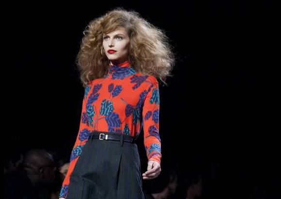 AP - As&#237; fue el maquillaje de la pasarela de Marc Jacobs en NY en febrero pasado.
