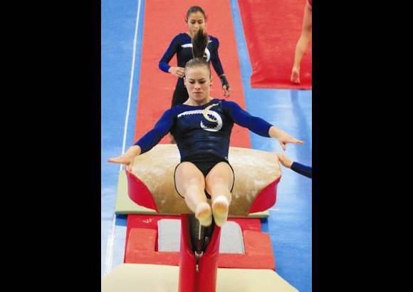Juan Antonio Sánchez - Por equipos, la medalla de plata fue para las niñas de Colombia en cerrado duelo con las patriotas.