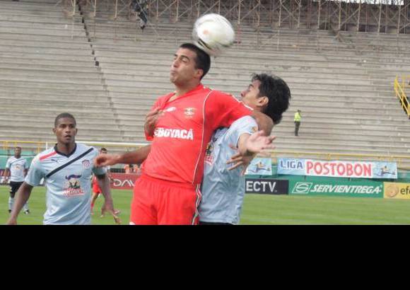 COLPRENSA - Patriotas dio la sorpresa y derrot&#243; a Junior 2-1 en Tunja.