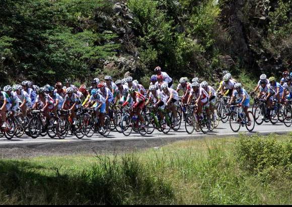 R&#243;binson S&#225;enz - Las dos primeras etapas del Cl&#225;sico RCN-Comcel, que este a&#241;o cumple 50 a&#241;os, se disputaron en el departamento de Santander y el l&#237;der de la carrera es el paisa Marlon P&#233;rez del GW Shimano.