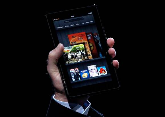 Reuters - Sin embargo, aunque la propia Barnes & Noble considera a su Nook Color como un lector electr&#243;nico avanzado, Amazon tiene metas mayores para su Fire, como plataforma para la venta y reproducci&#243;n de juegos, pel&#237;culas, m&#250;sica y otras aplicaciones.
