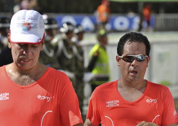 Esteban Jaramillo y Sebasti&#225;n Salazar - M&#225;s de 10 mil competidores se dieron cita en esta hist&#243;rica cita deportiva que se corr&#237;a en las modalidades de 5, 10, 21 y 42 kil&#243;metros.