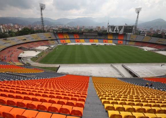 Manuel Saldarriaga - Las obras exigidas por la Fifa van en un 98 por ciento.