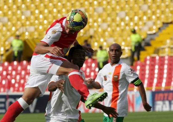 COLPRENSA - La jornada 13 de la Liga Postobón I dejó a Santa Fe en el liderato del campeonato con 24 puntos, muy cerca de la clasificación anticipada para los cuadrangulares semifinales.